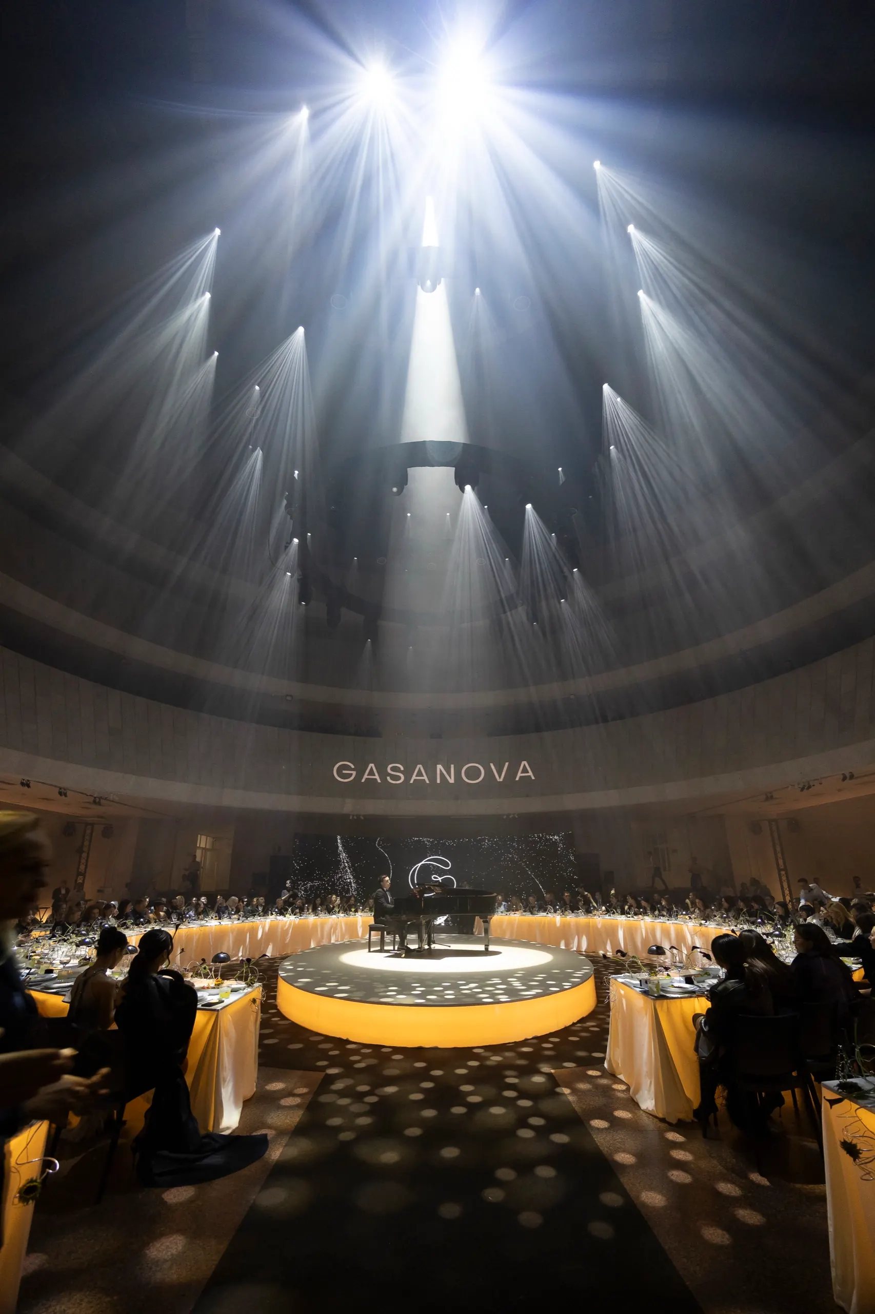 Показ бренду GASANOVA
